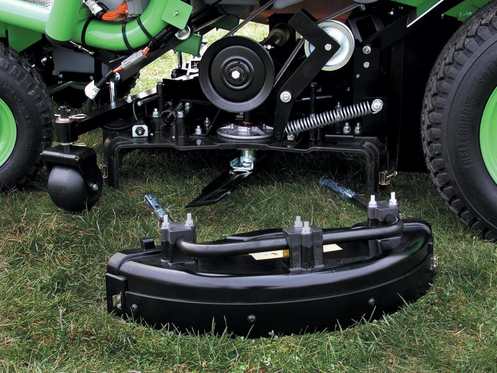 Tondeuse autoportée Etesia HYDRO 124DN